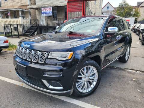 2017 Jeep Grand Cherokee for sale at Get It Go Auto in Bronx NY