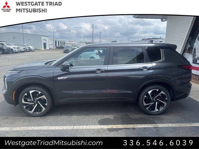 2025 Mitsubishi Outlander PHEV SE