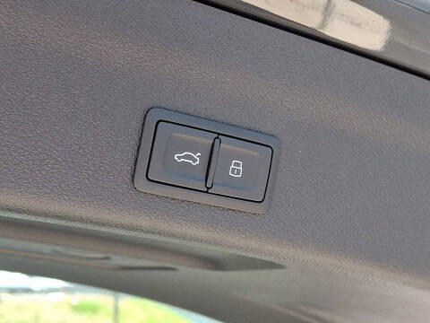 2025 Audi A6 allroad quattro Premium Plus 55 TFSI