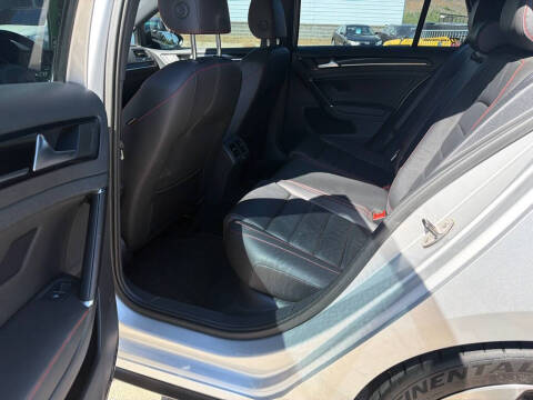 2015 Volkswagen Golf GTI