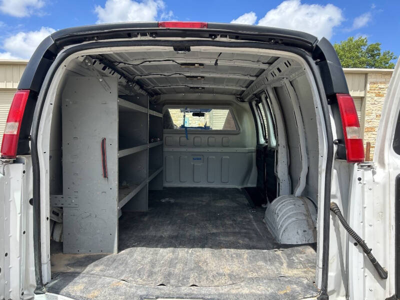 2019 Chevrolet Express 2500