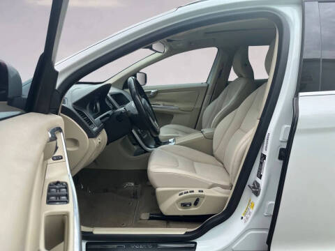 2015 Volvo XC60 T5 Drive-E Premier Plus