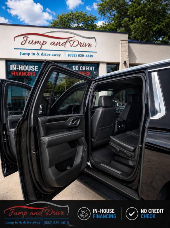 2022 GMC Yukon XL SLT