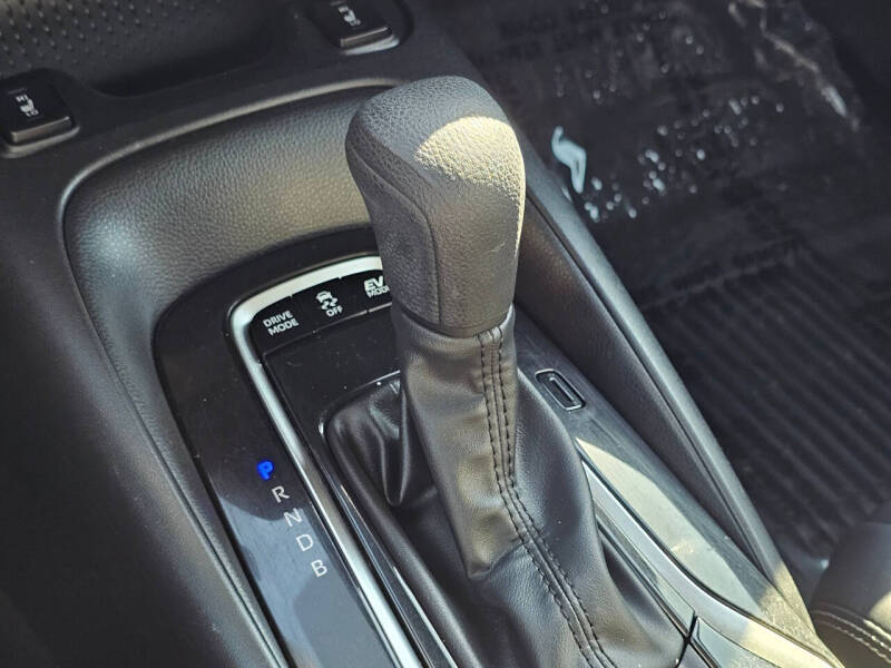 2022 Toyota Corolla Hybrid LE