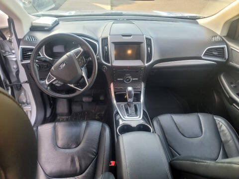 2016 Ford Edge Titanium
