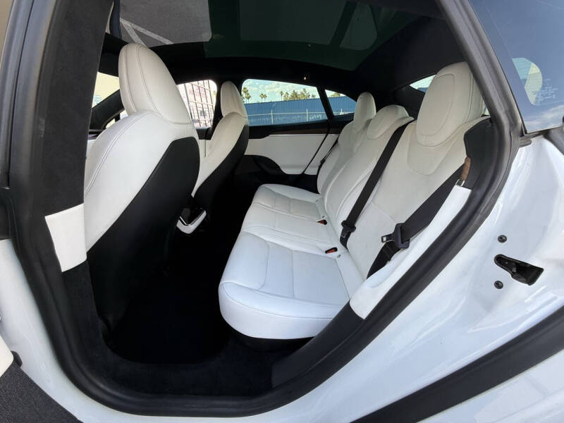 2022 Tesla Model S