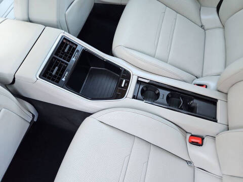 2018 Porsche Panamera