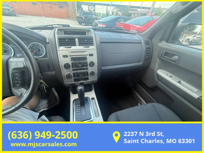 2011 Ford Escape XLT