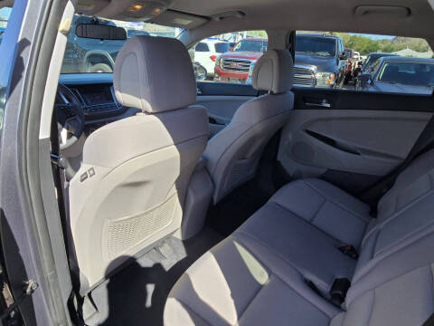 2017 Hyundai Tucson SE