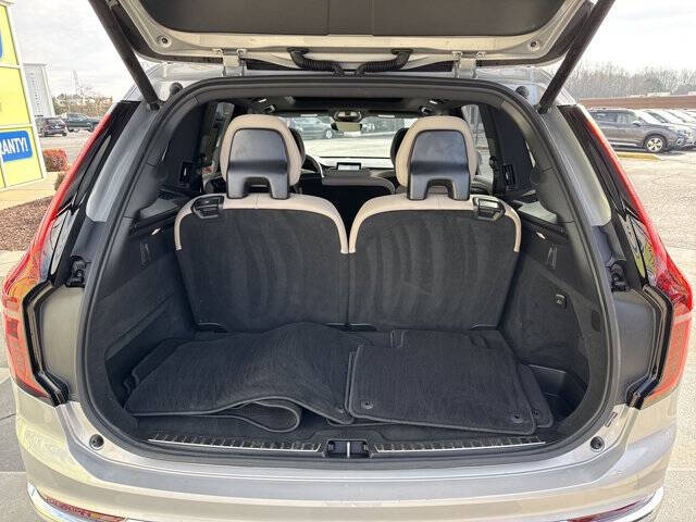 2025 Volvo XC90 B5 Plus Bright Theme 7P