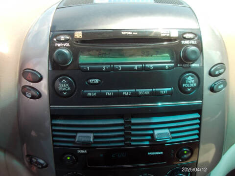 2008 Toyota Sienna LE 7-Passenger