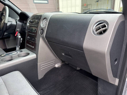 2006 Lincoln Mark LT