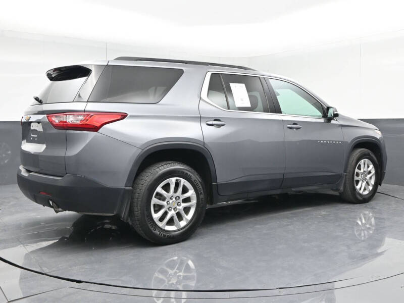 2019 Chevrolet Traverse LT Cloth