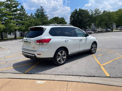 2016 Nissan Pathfinder Platinum