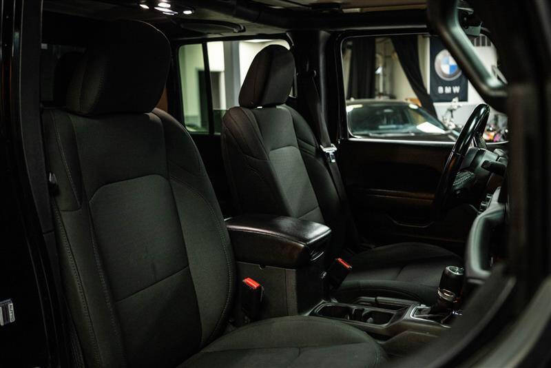 2021 Jeep Gladiator Willys