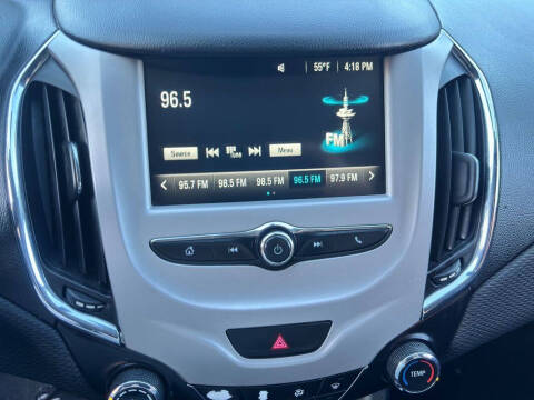 2017 Chevrolet Cruze LS Auto