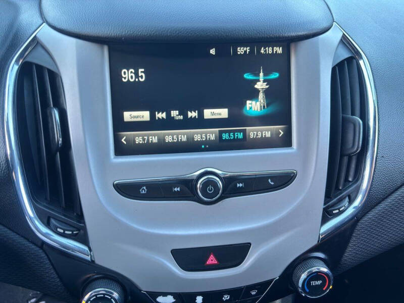 2017 Chevrolet Cruze LS Auto