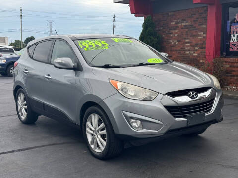 2013 Hyundai Tucson for sale at Premium Motors in Louisville KY