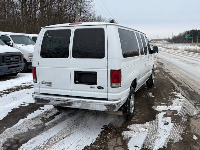 2010 Ford E-Series E-350 SD XL
