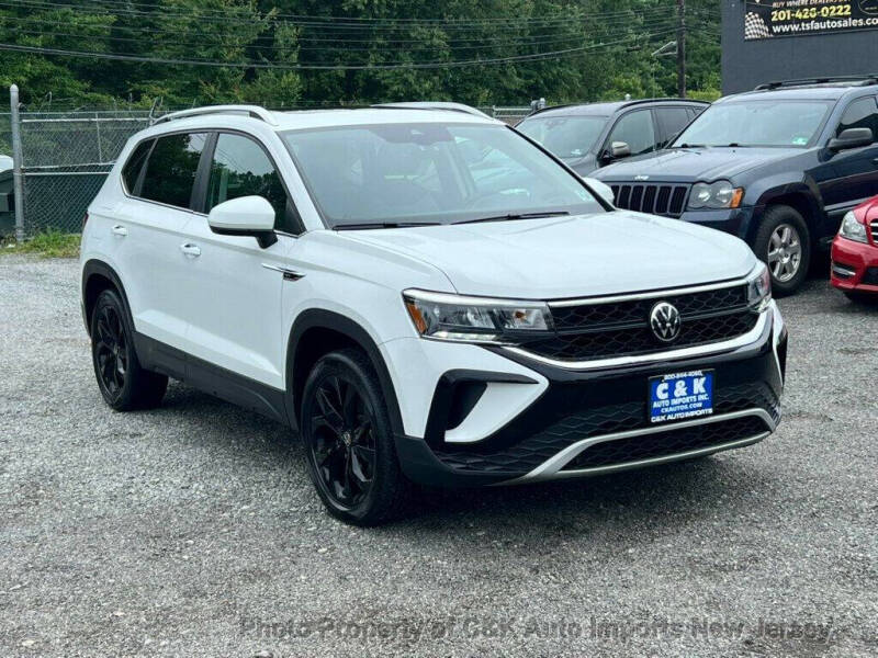2023 Volkswagen Taos SE 4Motion