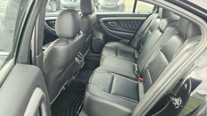 2019 Ford Taurus SEL
