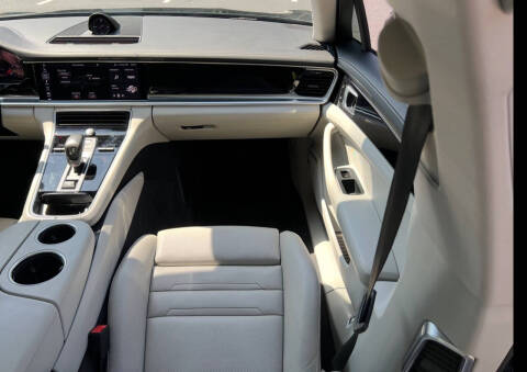 2019 Porsche Panamera