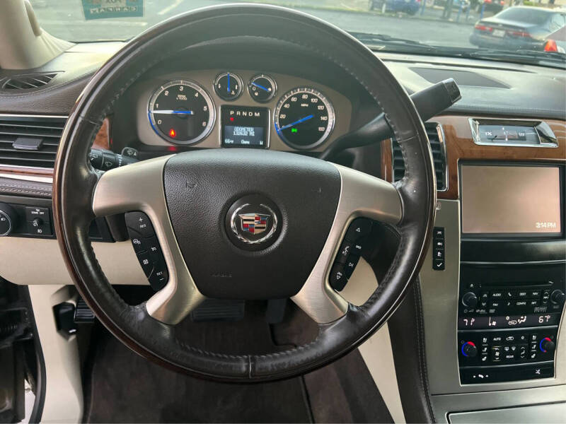 2014 Cadillac Escalade Platinum
