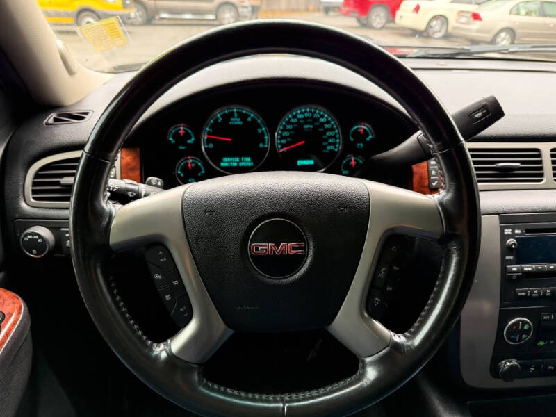 2014 GMC Yukon XL SLT