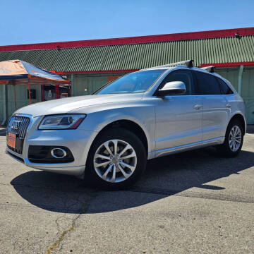 2014 Audi Q5 2.0T quattro Premium
