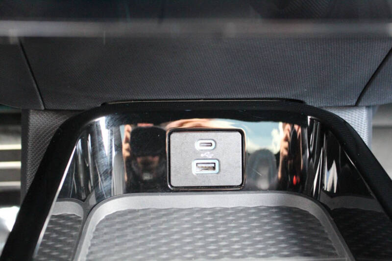 2021 Ford Mustang Mach-E Premium