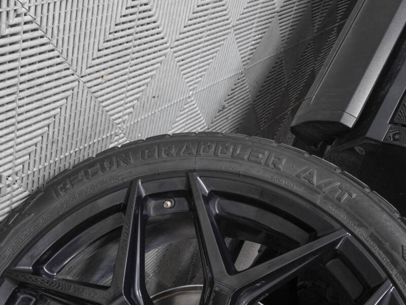 2023 Cadillac Escalade-V