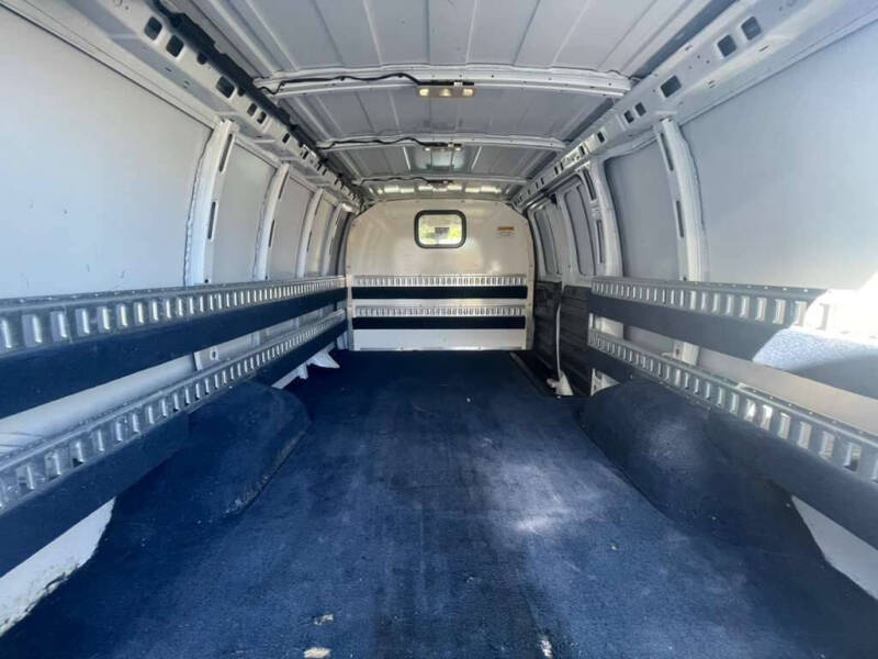 2019 Chevrolet Express 2500