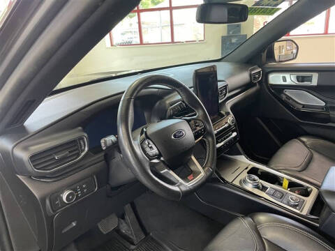 2021 Ford Explorer ST