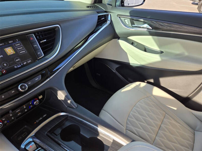 2024 Buick Enclave Avenir