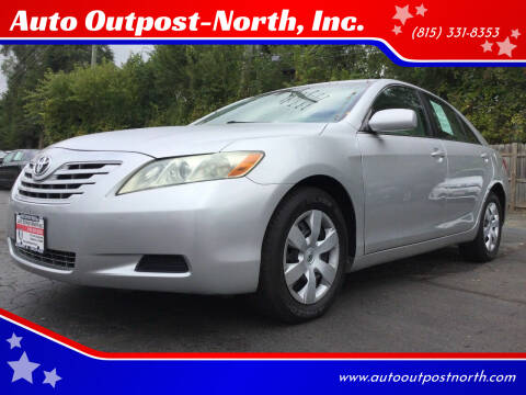 2009 Toyota Camry for sale at Auto Outpost-North, Inc. in McHenry IL