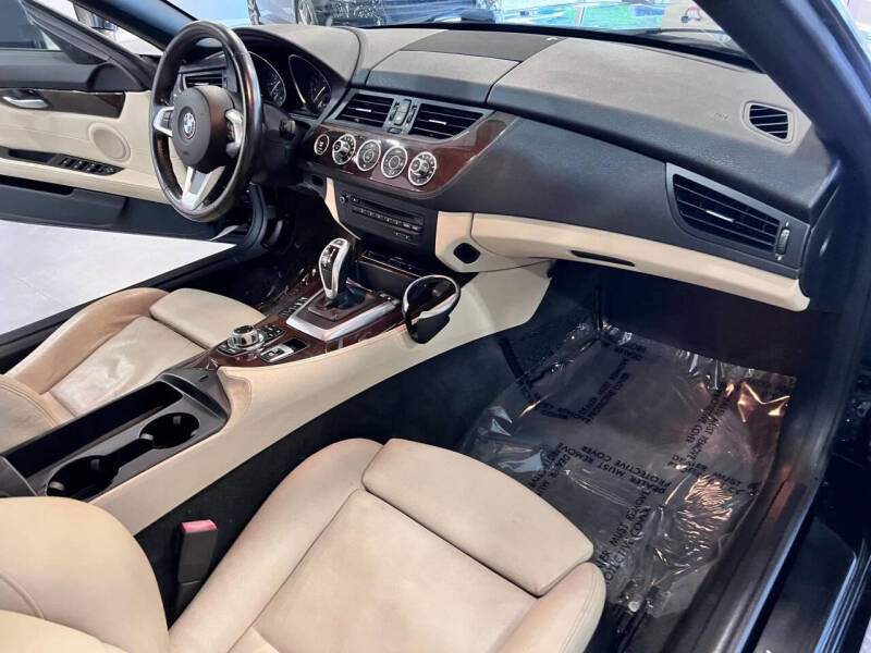 2012 BMW Z4 sDrive28i