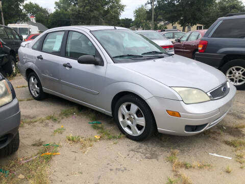 2005 Ford Focus for sale at AFFORDABLE USED CARS in North Chesterfield VA