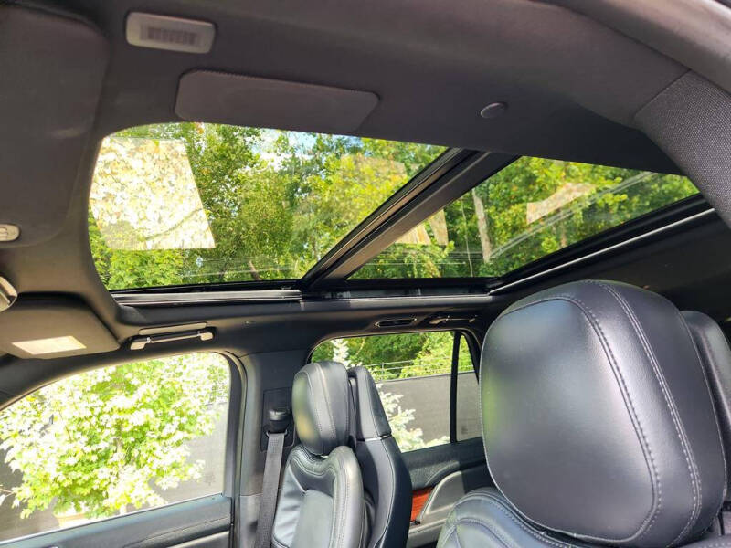 2023 Lincoln Navigator Reserve