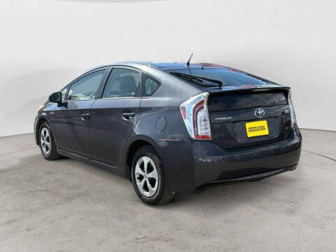 2015 Toyota Prius Two