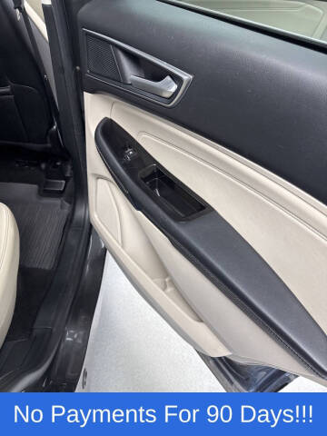 2019 Ford Edge Titanium