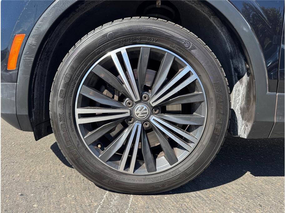 2018-volkswagen-tiguan-2-0t-sel-4motion-sport-utility-4d.jpg