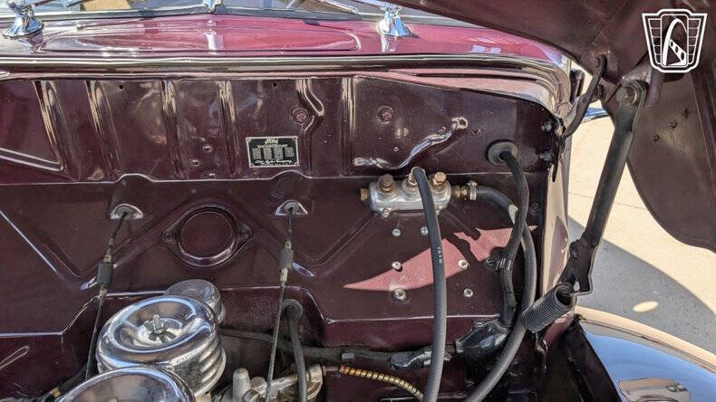 1940 Ford Deluxe
