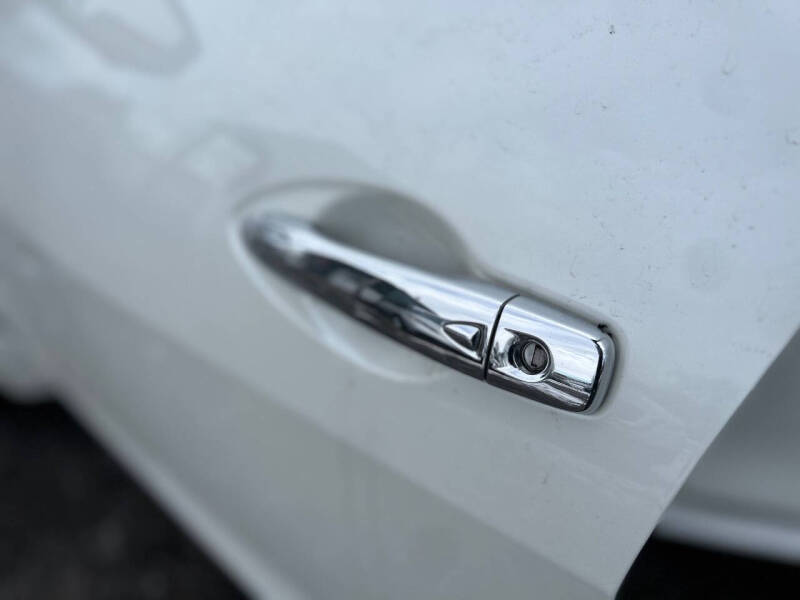 2017 Nissan Maxima Platinum