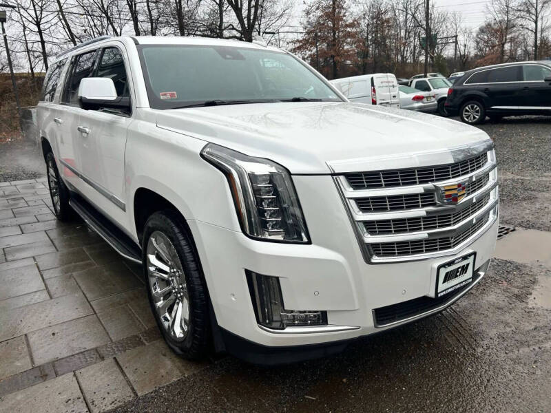 2020 Cadillac Escalade ESV Luxury