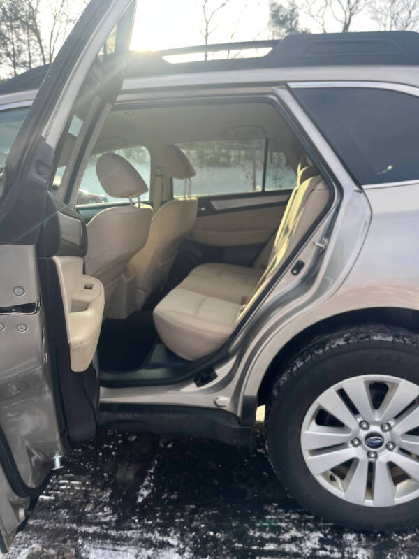 2017 Subaru Outback 2.5i Premium