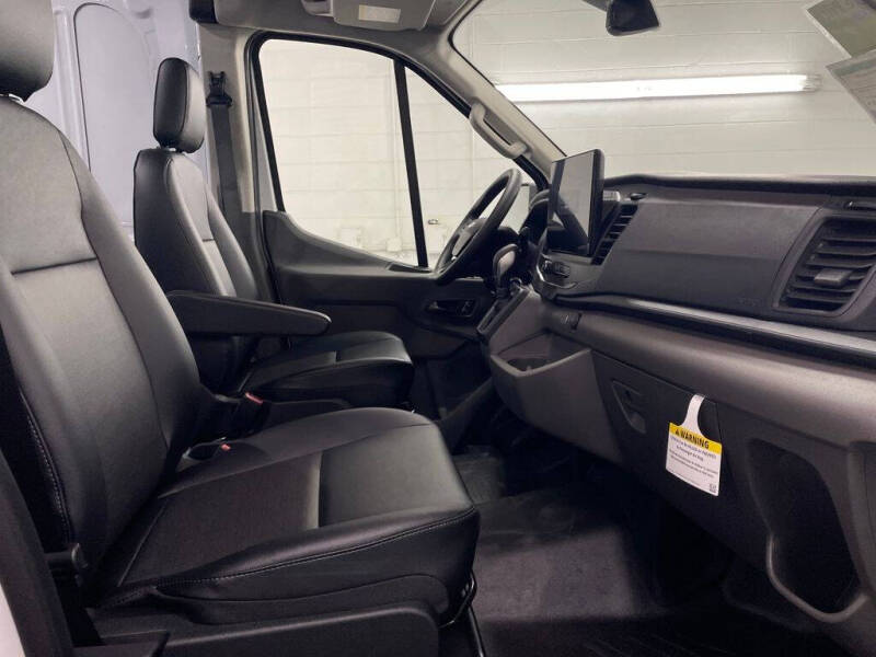 2026 Ford Transit 250