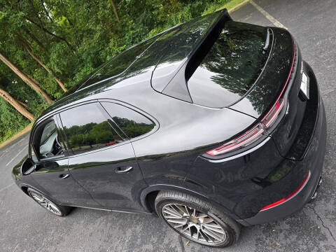 2023 Porsche Cayenne Platinum Edition