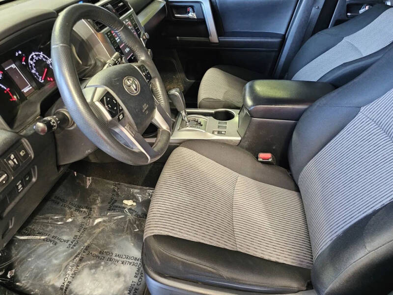 2022 Toyota 4Runner SR5
