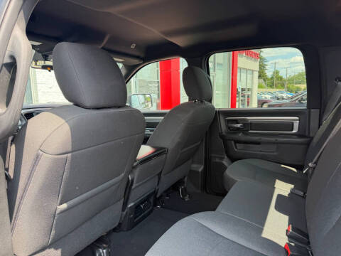 2024 RAM 1500 Classic Warlock