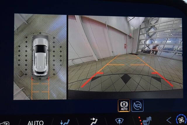 2026 Chevrolet Equinox EV LT 2